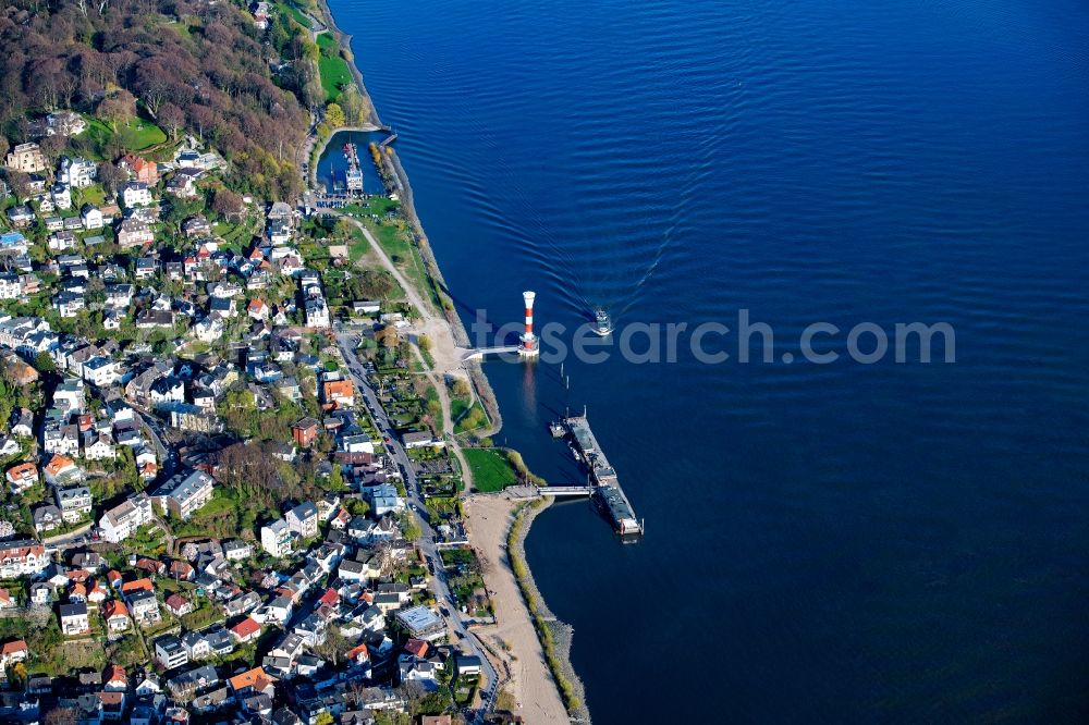 Hamburg from the bird's eye view: The district on the banks of the Elbe in the district Blankenese in Hamburg, Germany