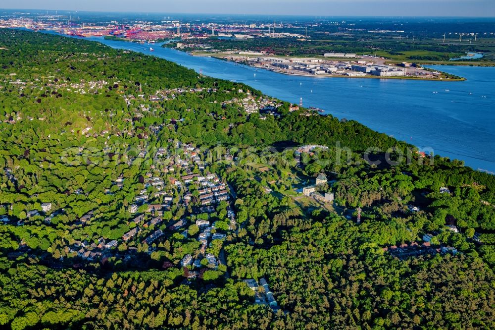 Aerial image Hamburg - The district on the banks of the Elbe in the district Blankenese in Hamburg, Germany