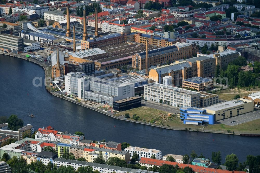 Aerial image Berlin - The district on the bank of the course of the Spree River in Berlin, Germany