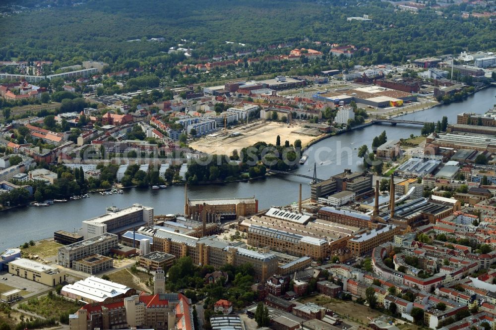 Berlin from the bird's eye view: The district on the bank of the course of the Spree River in Berlin, Germany