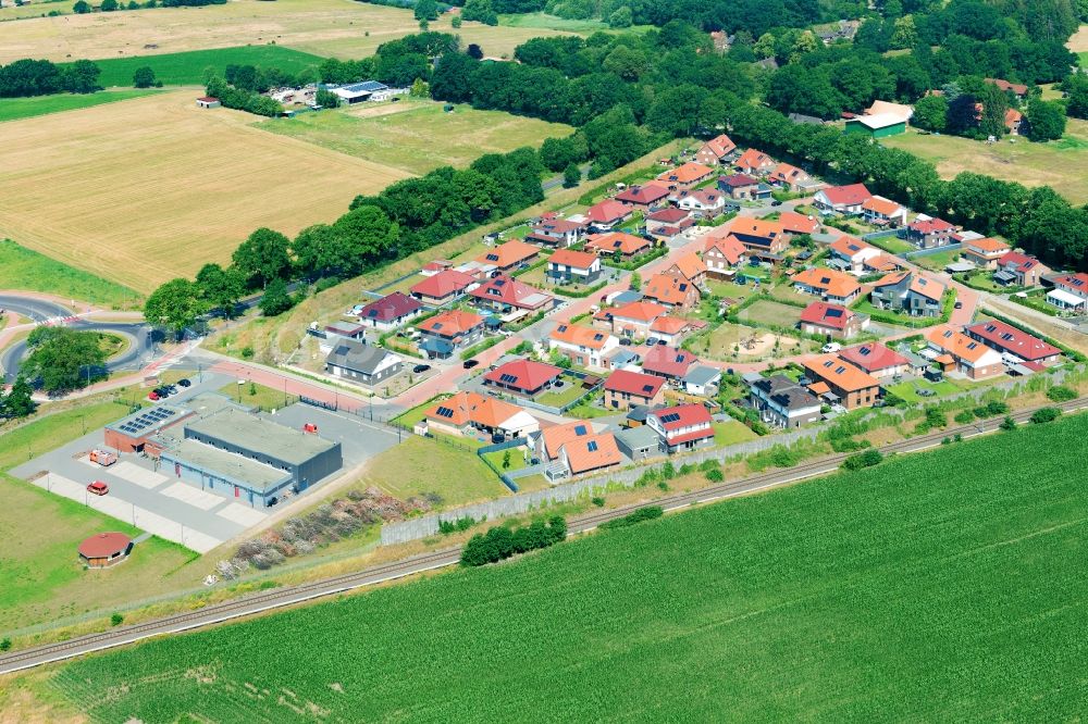 Stade from above - The district with Wohnhaeusern in the district Riensfoerde in Stade in the state Lower Saxony, Germany