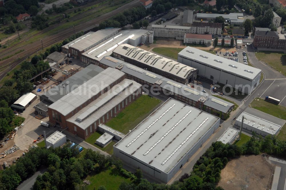 Aerial photograph Görlitz - Blick auf den Siemens Standort Görlitz, das Siemens Kompetenzzentrum für Turbosätze und Kompressoren. Produktionsschwerpunkt ist die Fertigung von Industriedampfturbinen. Kontakt: Siemens AG, Lutherstr. 51, 02826 Görlitz, Tel. +49(0)3581 680, Fax +49(0)3581 681320, Postadresse: Postfach 300954, 02814 Görlitz.