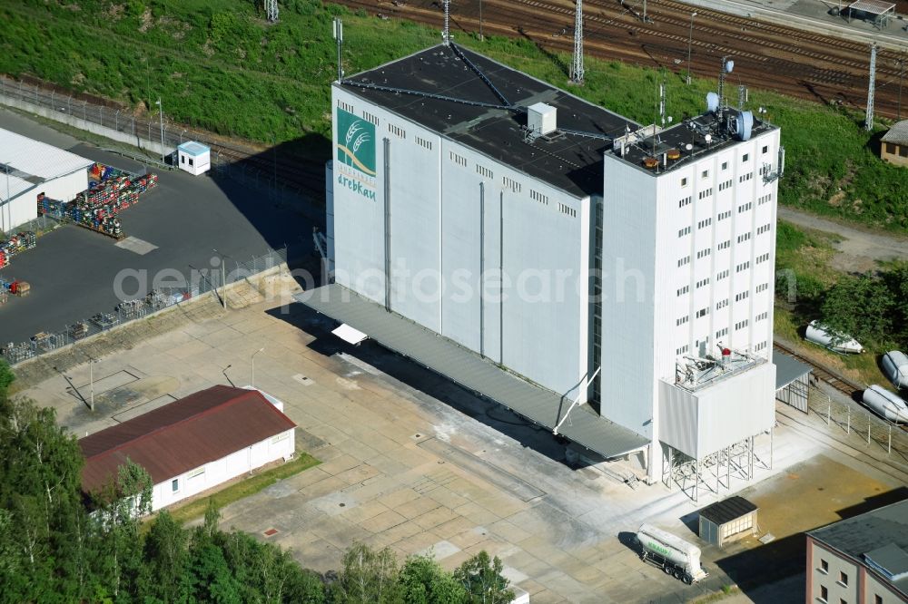 Senftenberg from above - High silo and grain storage with adjacent storage Landhandel Drebkau GmbH in Senftenberg in the state Brandenburg, Germany