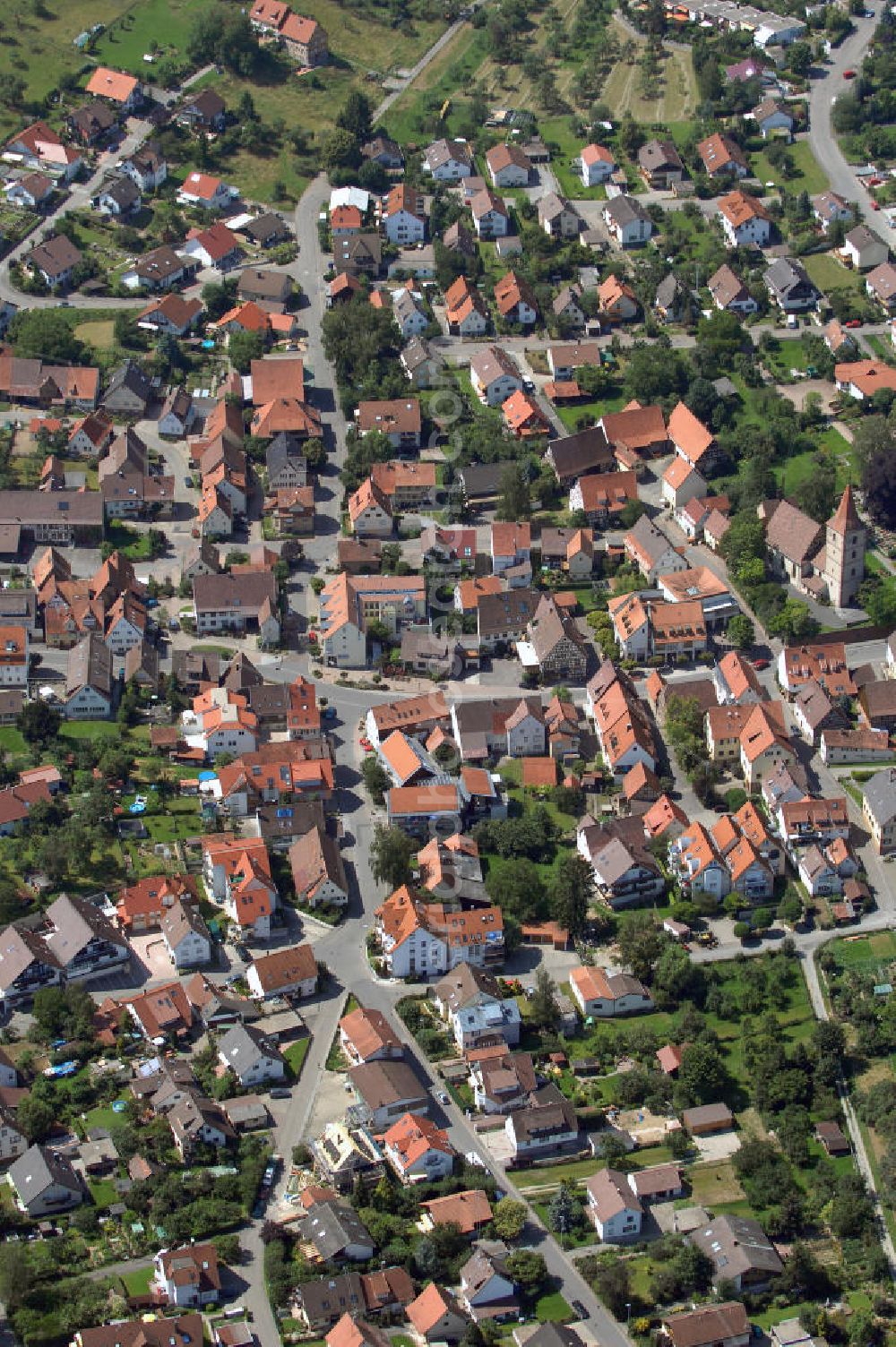 Simmozheim from above - Blick über Simmozheim mit Kirche und Sparkasse.