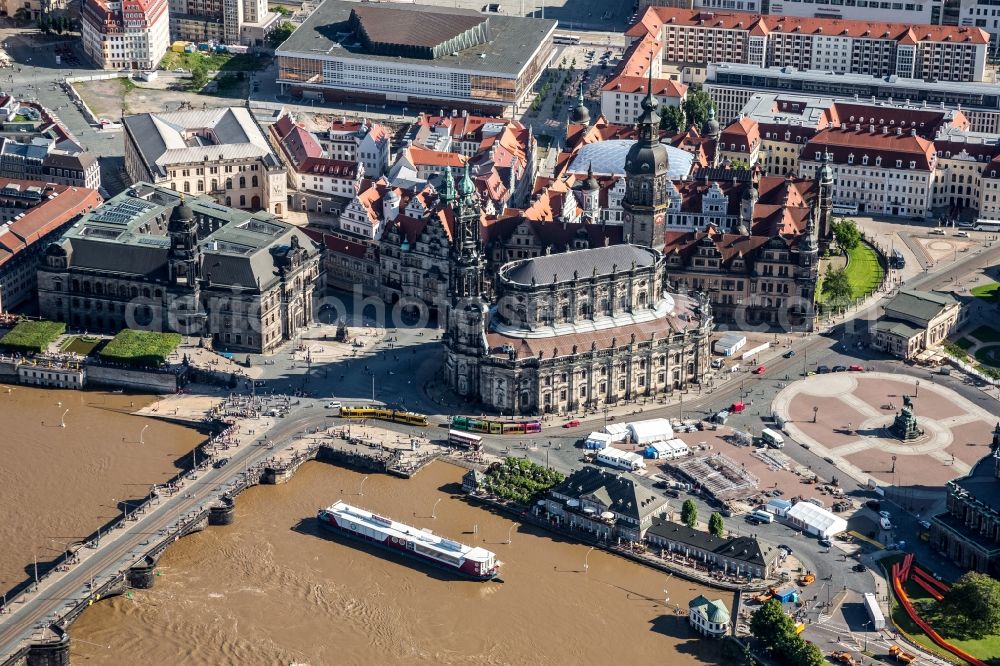 Aerial image Dresden - The situation during the flooding on the bank of the river Elbe at the historical part of the city of Dresden in the State of Sachsen. The Hofkirche (historical church) Dresden at the Augustus Bridge