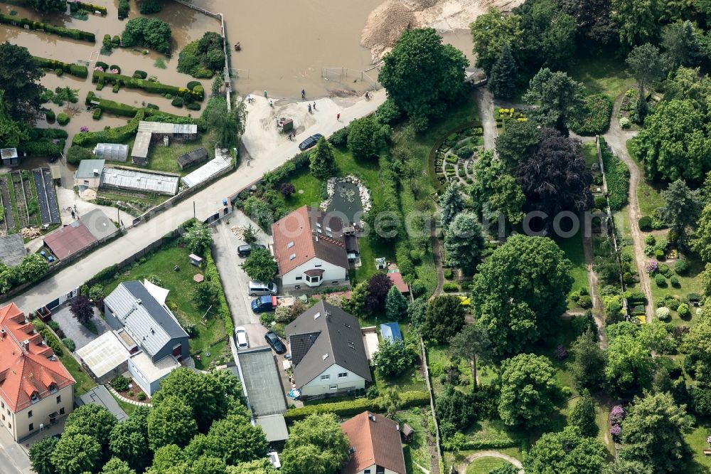 Aerial photograph Dresden - The situation during the flooding in East Germany on the bank of the river Elbe in Kaditz in the city of Dresden in the state of Saxony. Detail of the North shore