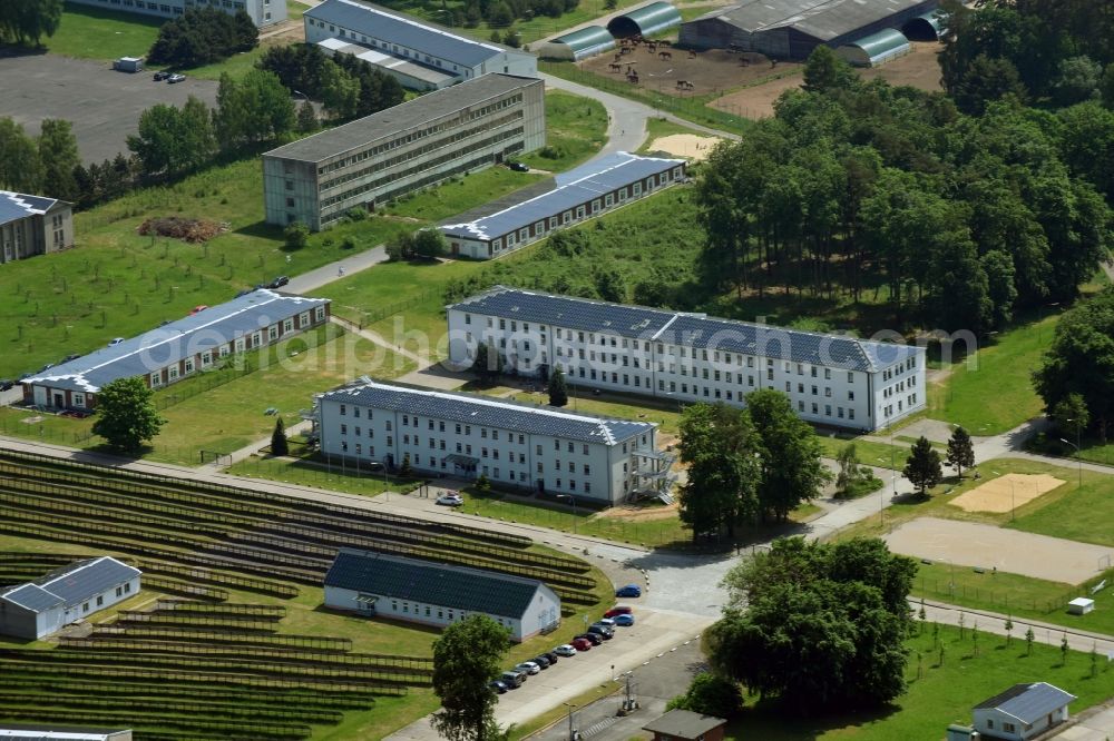 Schwerin from above - Company BSL Metallbau GmbH and Refugee - buildings im Bluecher Technologie- und Gewerbepark GmbH Stern Buchholz in Schwerin in the state Mecklenburg - Western Pomerania