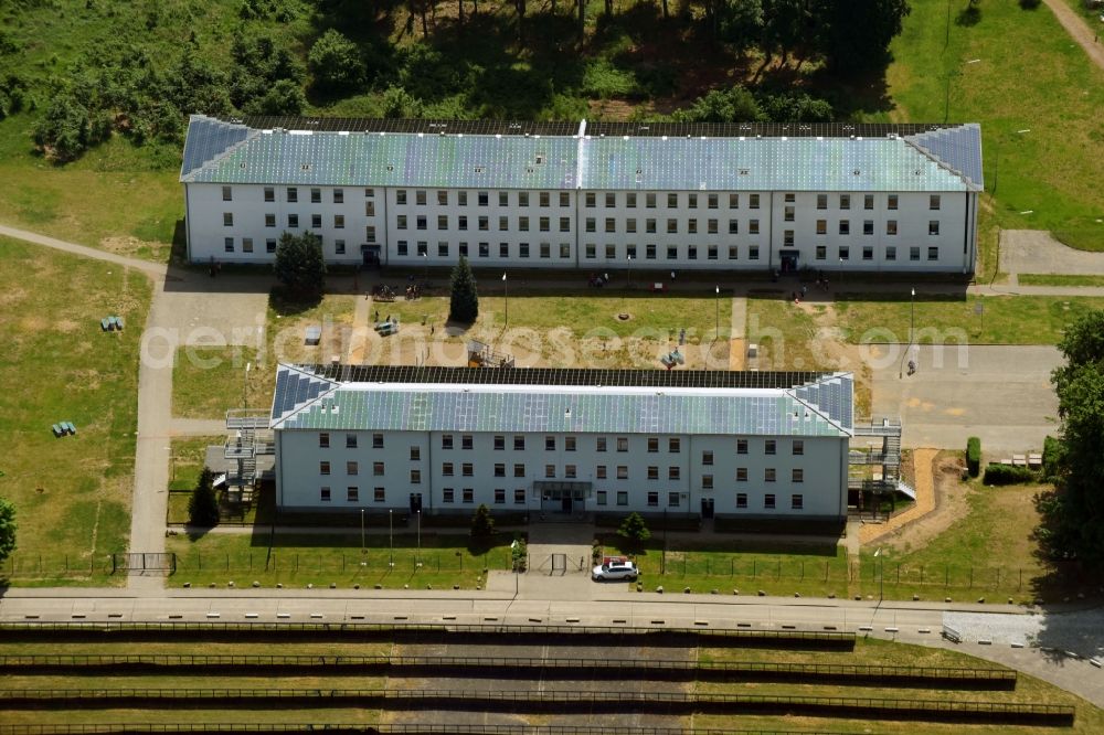 Aerial image Schwerin - Company BSL Metallbau GmbH and Refugee - buildings im Bluecher Technologie- und Gewerbepark GmbH Stern Buchholz in Schwerin in the state Mecklenburg - Western Pomerania