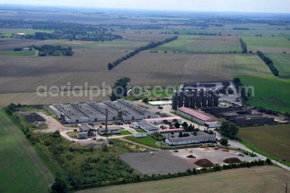 Aerial photograph Liemehna - Der Sitz der auf Erdbau und Abriss sowie Handel mit Bauschutt spezialisierten Firmengruppe Rösl in Liemeha, Sachsen. The office of the Roesle group in Liemeha, Saxony. The company is specialized on eathworks, demolishion and trade with rubbish.