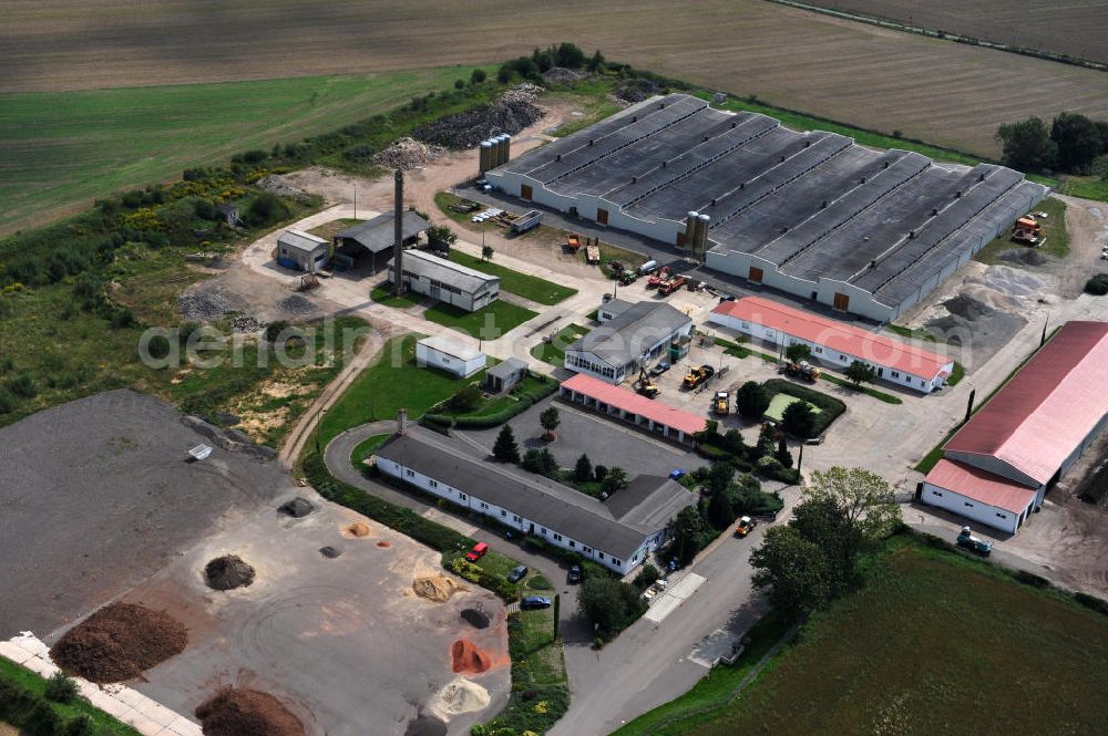 Aerial image Liemehna - Der Sitz der auf Erdbau und Abriss sowie Handel mit Bauschutt spezialisierten Firmengruppe Rösl in Liemeha, Sachsen. The office of the Roesle group in Liemeha, Saxony. The company is specialized on eathworks, demolishion and trade with rubbish.