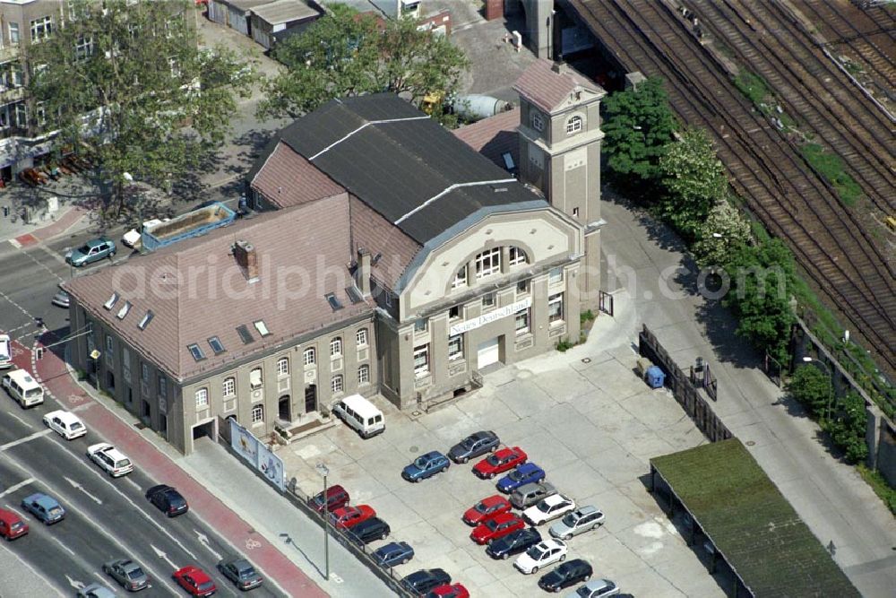 Berlin / Treptow from the bird's eye view: Sitz der Redaktion Neues Deutschland Alt-Stralau 1-2 in Berlin Treptow 1995