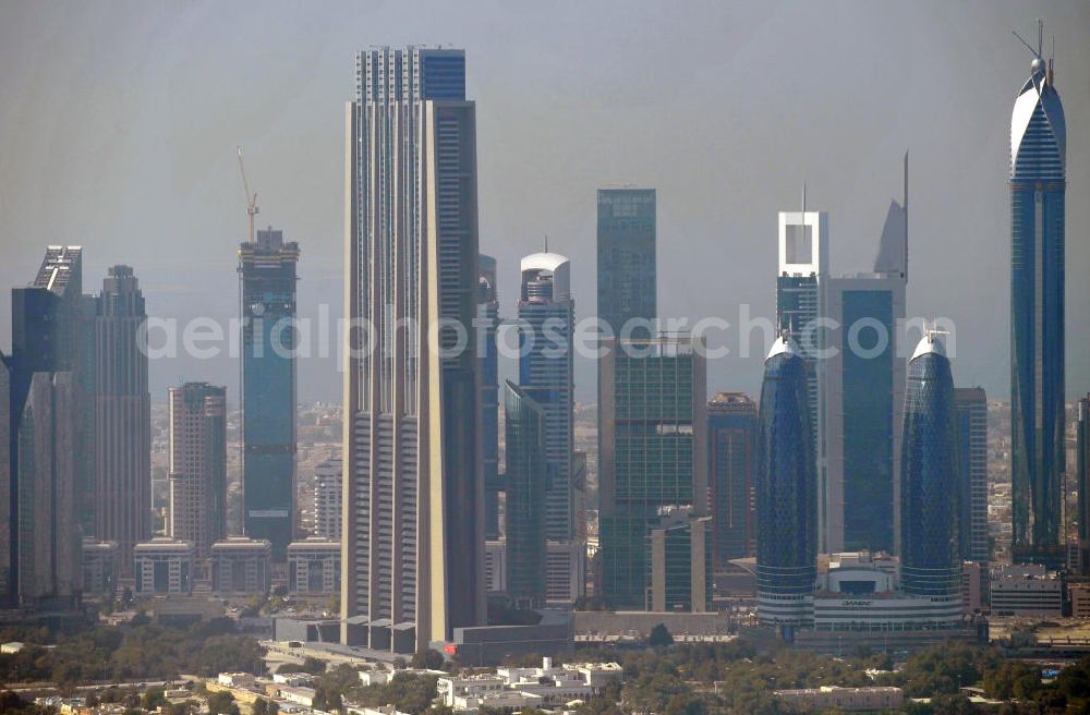 Aerial photograph Dubai - Blick auf das Dubai International Financial Centre (DIFC) mit den Twin Towers der Immobilienfirma Damac im Zentrum. Das DIFC bildet eine finanzielle Drehscheibe für den Mittleren Osten und Nordafrika. View of the Dubai International Financial Centre (DIFC) with the Twin Towers of the estate company Damac. The DIFC is a financial hub for the Middle East and North-Africa.