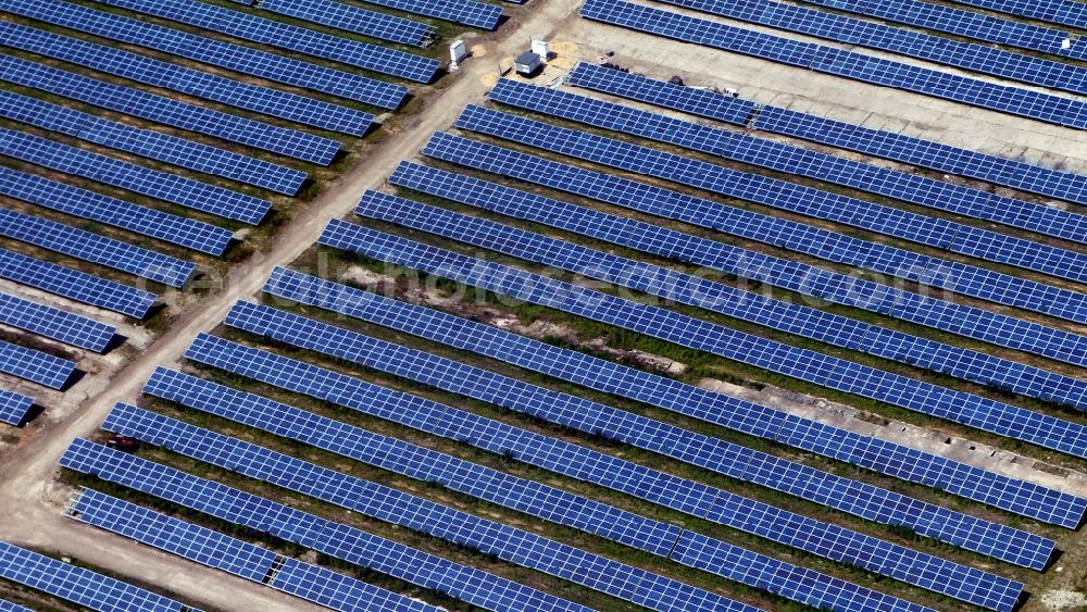 Aerial photograph Landsberg OT Oppin - Solar panel - solar power plant in Oppin, a district of Landsberg in Saxony-Anhalt