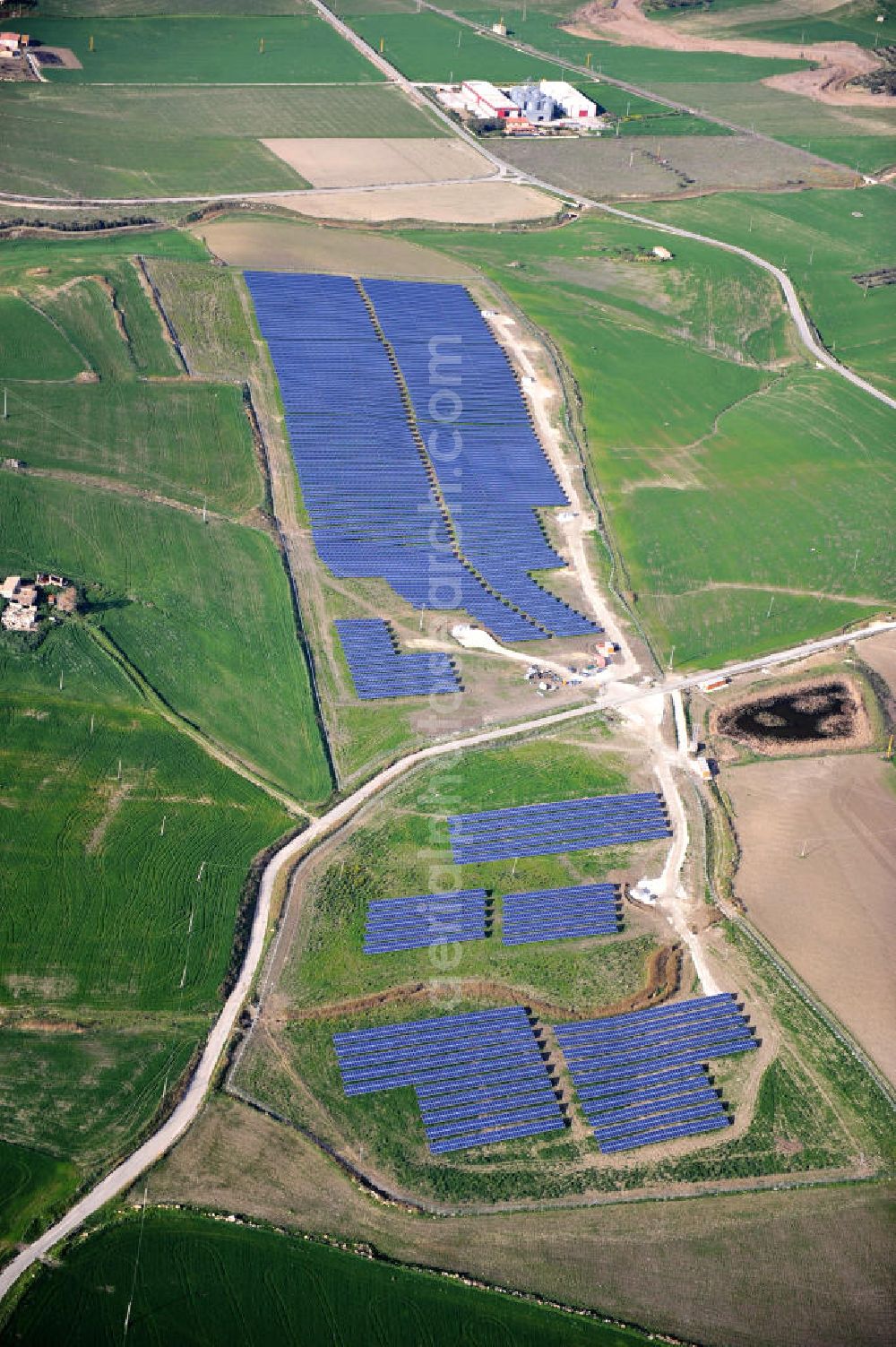 Villalba auf Sizilien from the bird's eye view: Solar fileds, Solar Park esp. photovoltaic plant Villalba at Sicily in Italy. Operator of the plant is the EEPro Company