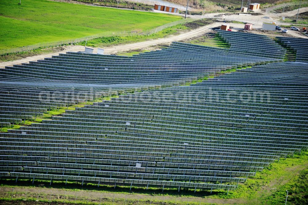 Villalba auf Sizilien from the bird's eye view: Solar fileds, Solar Park esp. photovoltaic plant Villalba at Sicily in Italy. Operator of the plant is the EEPro Company