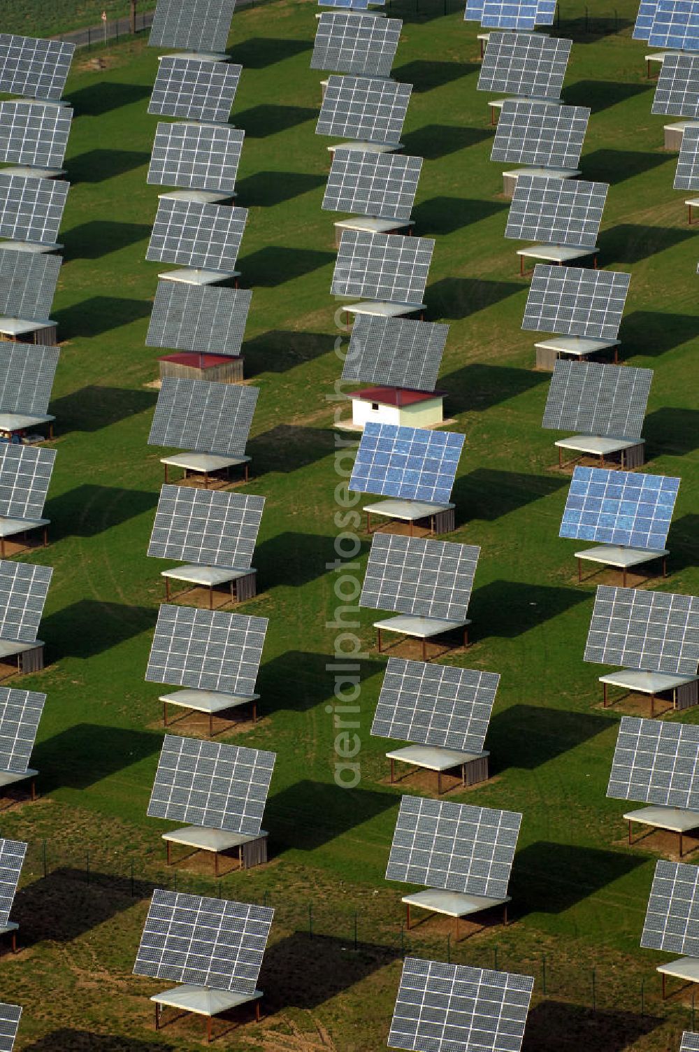 BALLSTÄDT from the bird's eye view: Blick auf die Solarfelder der Solarparc Aktiengesellschaft südlich von Ballstädt in Thüringen. Solarparc AG