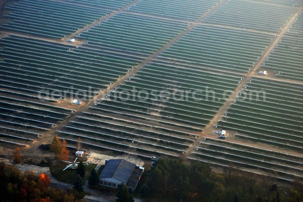 Fürstenwalde/Spree from the bird's eye view: Solar power plant and photovoltaic systems on the former airfield in Fuerstenwalde / Spree in Brandenburg