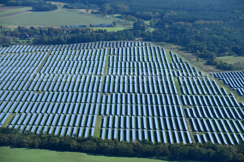 Fürstenwalde/Spree from the bird's eye view: Solar power plant and photovoltaic systems on the formerly airfield in Fuerstenwalde/Spree in the state Brandenburg, Germany