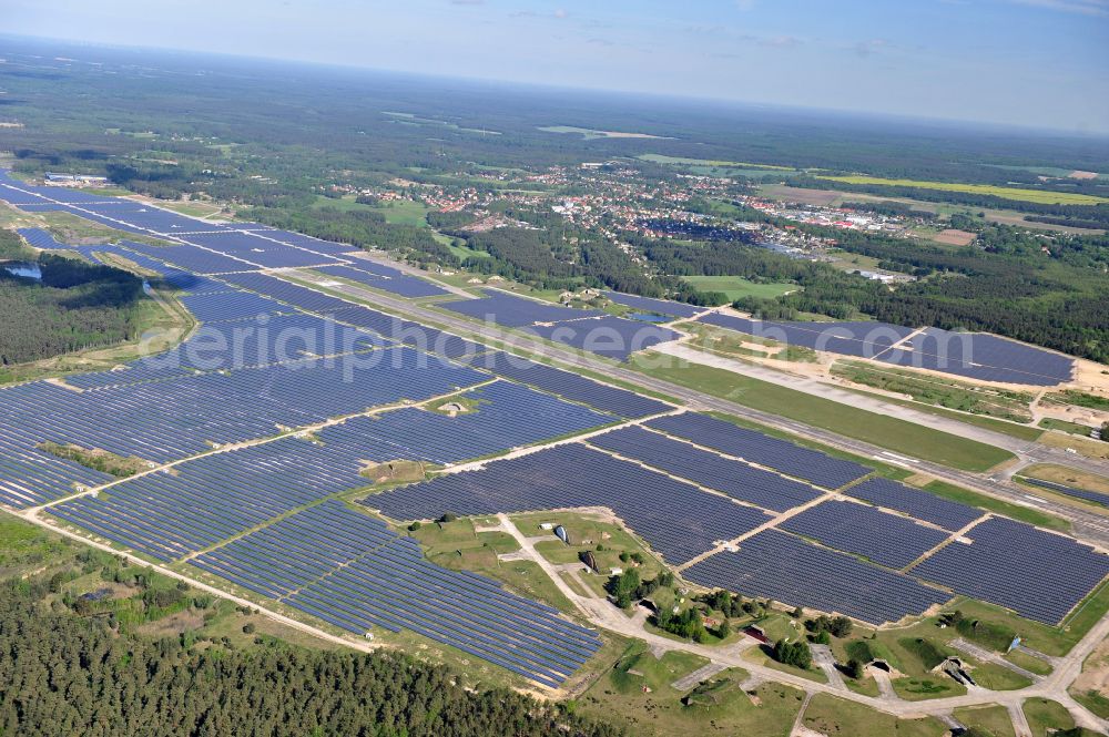 Aerial image Eberswalde - Solar power plant and photovoltaic systems on the airfield in the district Finow in Eberswalde in the state Brandenburg, Germany