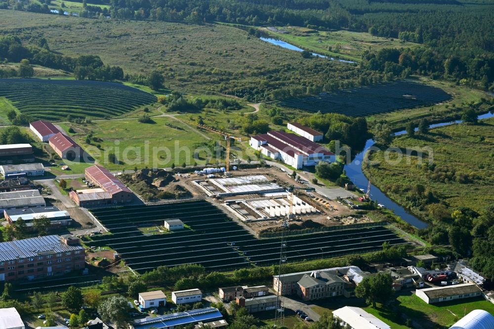 Aerial image Neustadt-Glewe - Solar power plant and photovoltaic systems Consilium Solarpark Neustadt-Glewe in Neustadt-Glewe in the state Mecklenburg - Western Pomerania, Germany