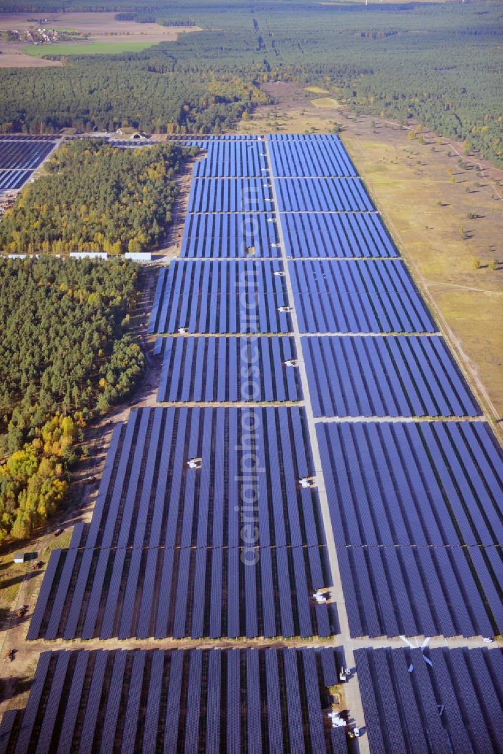 Aerial photograph Templin - View onto the solar power plant Templin-Groß Dölln at the former airfield Templin in the state Brandenburg