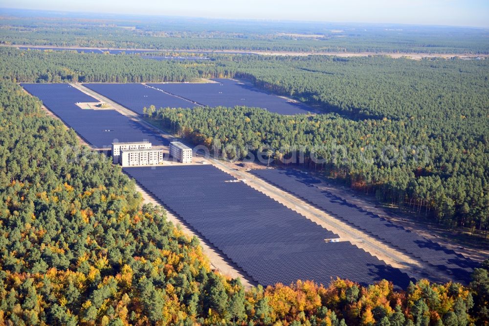 Aerial photograph Templin - View onto the solar power plant Templin-Groß Dölln at the former airfield Templin in the state Brandenburg