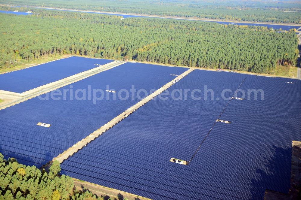 Aerial photograph Templin - View onto the solar power plant Templin-Groß Dölln at the former airfield Templin in the state Brandenburg