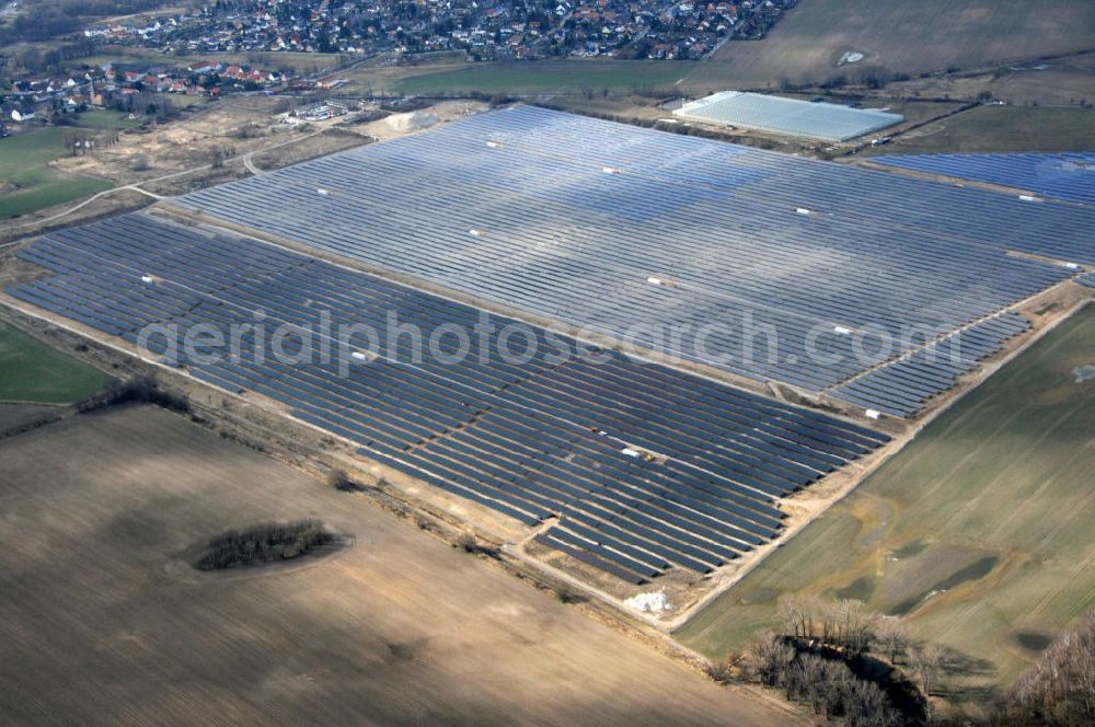 Aerial image Ahrensfelde OT Eiche - Neubau Solarpark Eiche zwischen Mehrower Weg und Hönower Weg / Eichenweg. Projektplanung: PFIXX Solar Systems B.V.