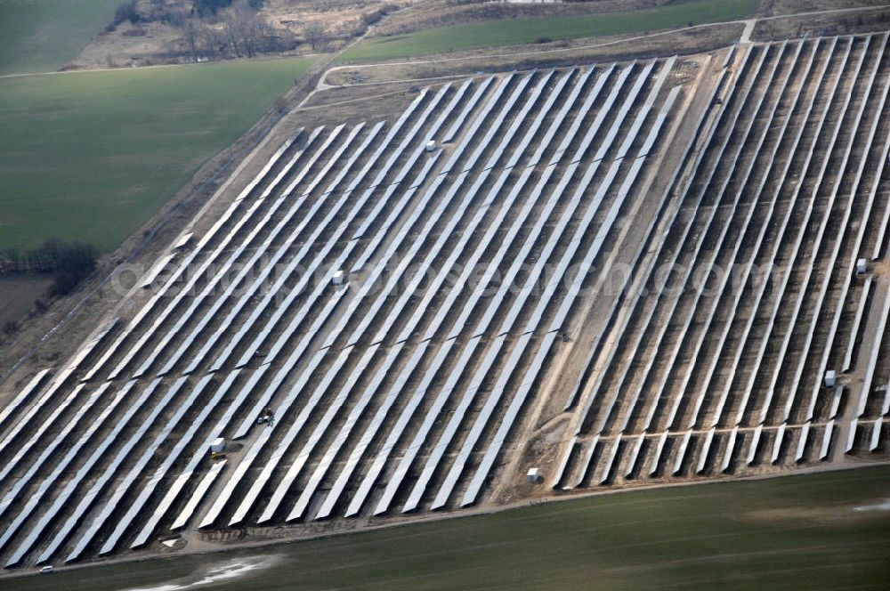 Ahrensfelde OT Eiche from above - Neubau Solarpark Eiche zwischen Mehrower Weg und Hönower Weg / Eichenweg. Projektplanung: PFIXX Solar Systems B.V.