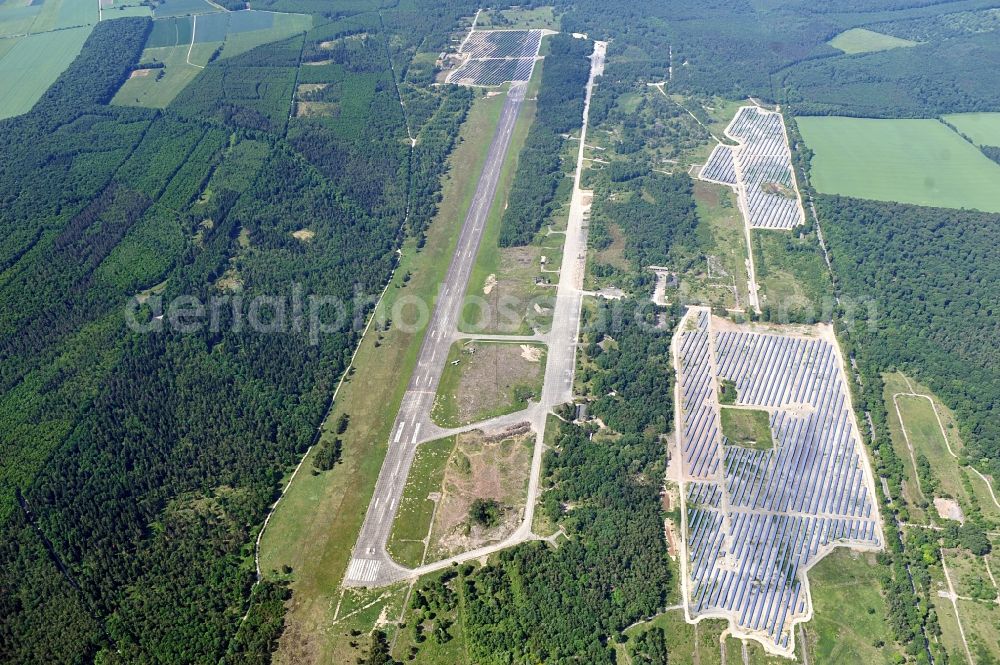 Allstedt from above - Solar power plant Allstedt I on the former airfield Allstedt in Saxony Anhalt