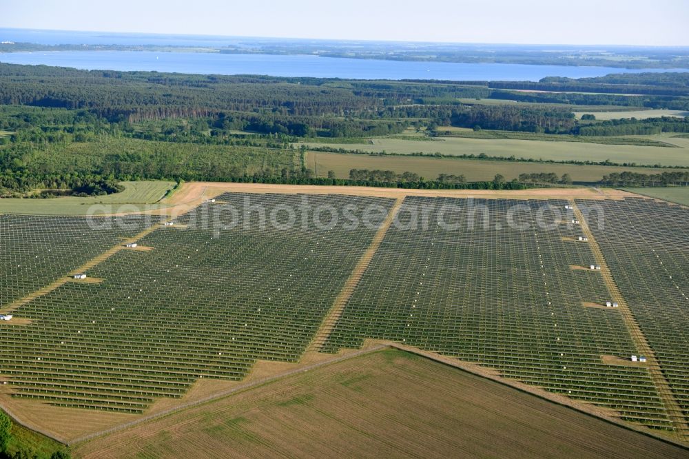 Jabel from the bird's eye view: Panel rows of photovoltaic and solar farm or solar power plant in Jabel in the state Mecklenburg - Western Pomerania, Germany