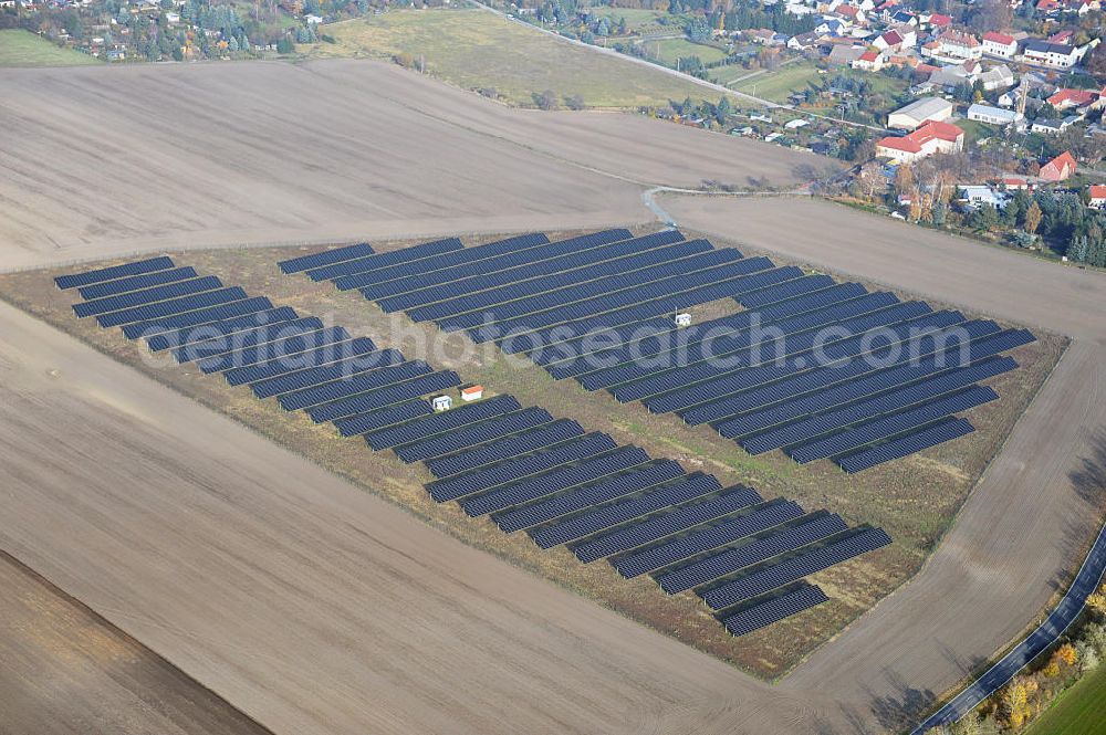 Finsterwalde from above - Solarpark Finsterwalde Drößiger Straße in Finsterwalde / Brandenburg. Solar power plant Finsterwalde.