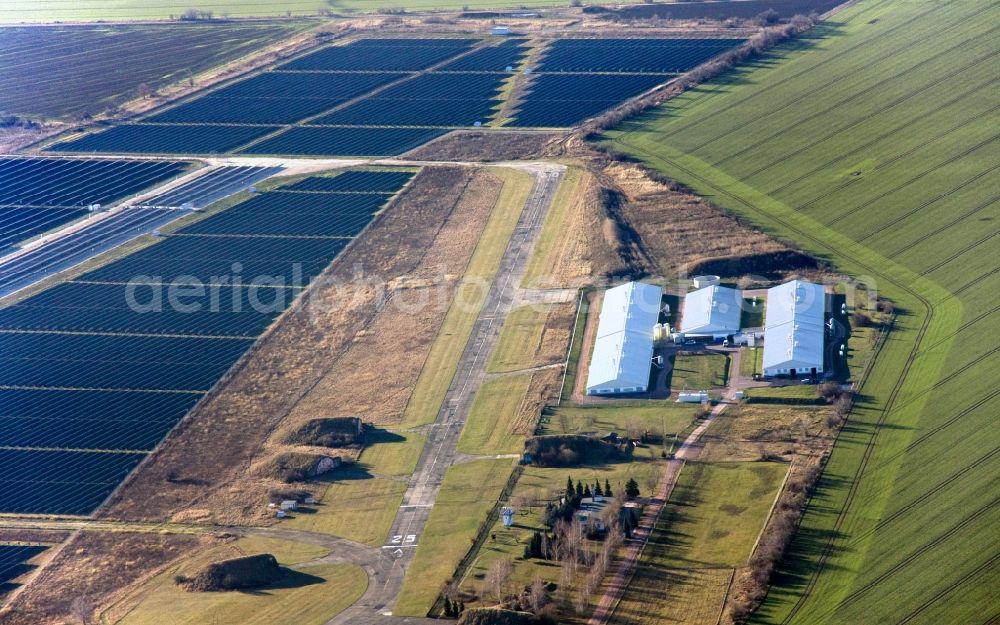 Aerial photograph Köthen - Solar park on the airfield Köthen in Saxony-Anhalt