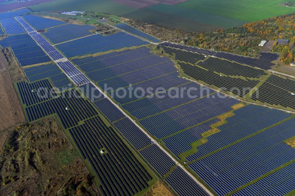 Köthen from the bird's eye view: Solar park on the airfield Köthen in Saxony-Anhalt