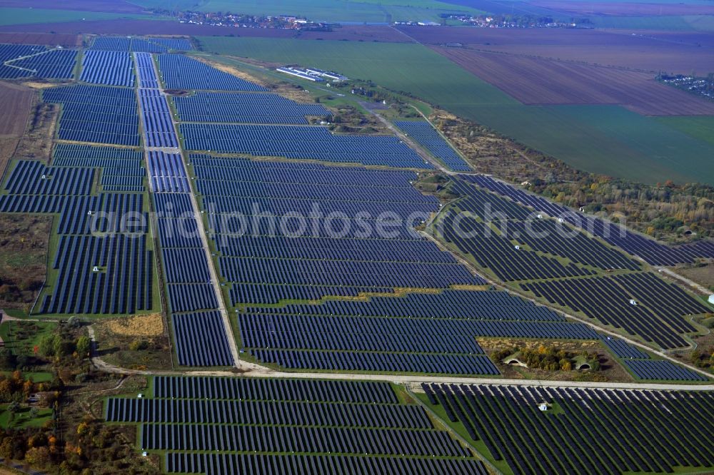 Aerial image Köthen - Solar park on the airfield Köthen in Saxony-Anhalt