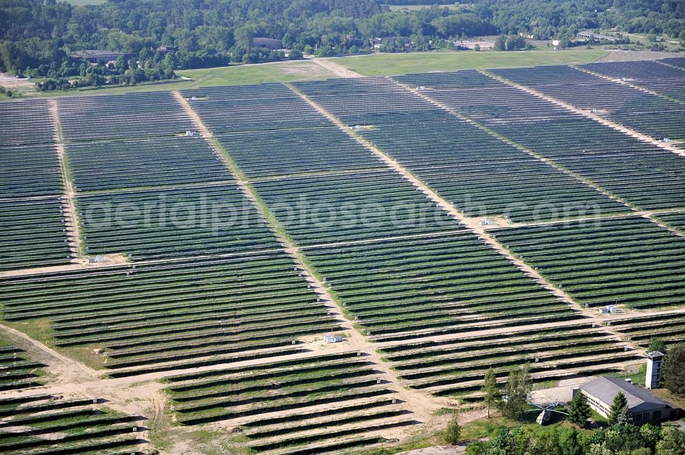 Fürstenwalde / Spree from the bird's eye view: Solar power station in the former airfield of Fürstenwalde