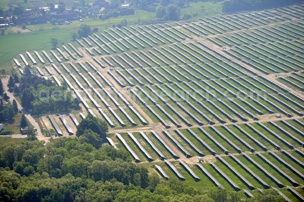 Aerial photograph Fürstenwalde / Spree - Solar power station in the former airfield of Fürstenwalde