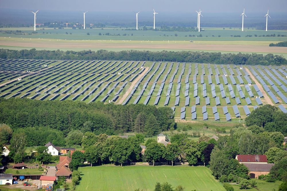 Aerial photograph Fürstenwalde / Spree - Solar power station in the former airfield of Fürstenwalde