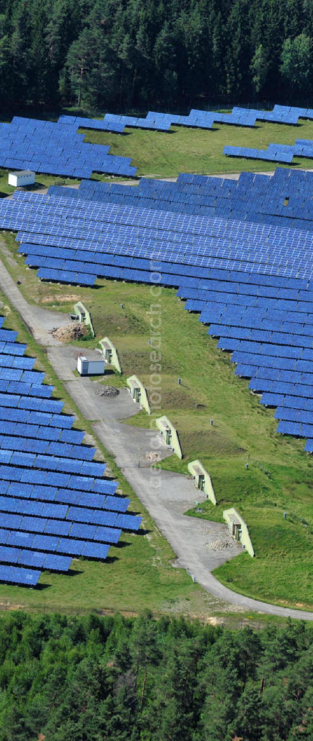 Hemau from the bird's eye view: Hemau solar farm on the site of a former munitions depot of the Upper Palatinate in Bavaria