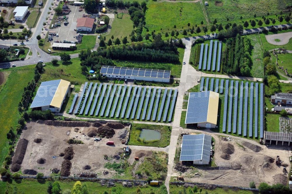 Aerial image Bad Langensalza - Photovoltaikanlage / Solaranlage / Solarpark Am Katzenstieg an der Thamsbrücker Landstraße in Bad Langensalza, Thüringen. Ein Projekt der Markus Kästner GmbH, Bau-& Vertrieb von Photovoltaikanlagen. Photovoltaic installation / solar power system / photovoltaic power plant Am Katzenstieg in Bad Langensalza, Thuringia.