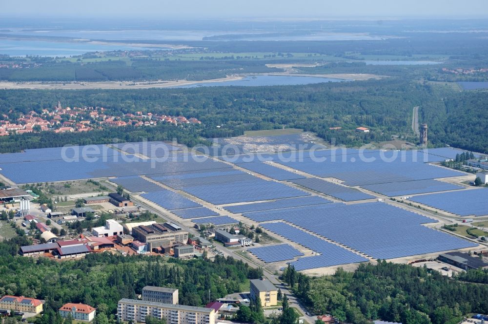 Aerial photograph Lauta - The completed construction work on the photovoltaic system solar park Lauta on one part of the former Lautawerk-area