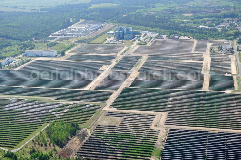 Aerial image Lauta - The completed construction work on the photovoltaic system solar park Lauta on one part of the former Lautawerk-area