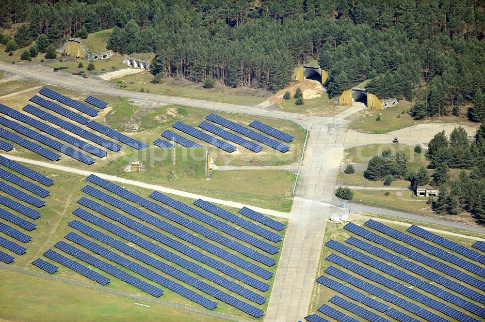 Drewitz from above - Solar power station on Cottbus-Drewitz Airport