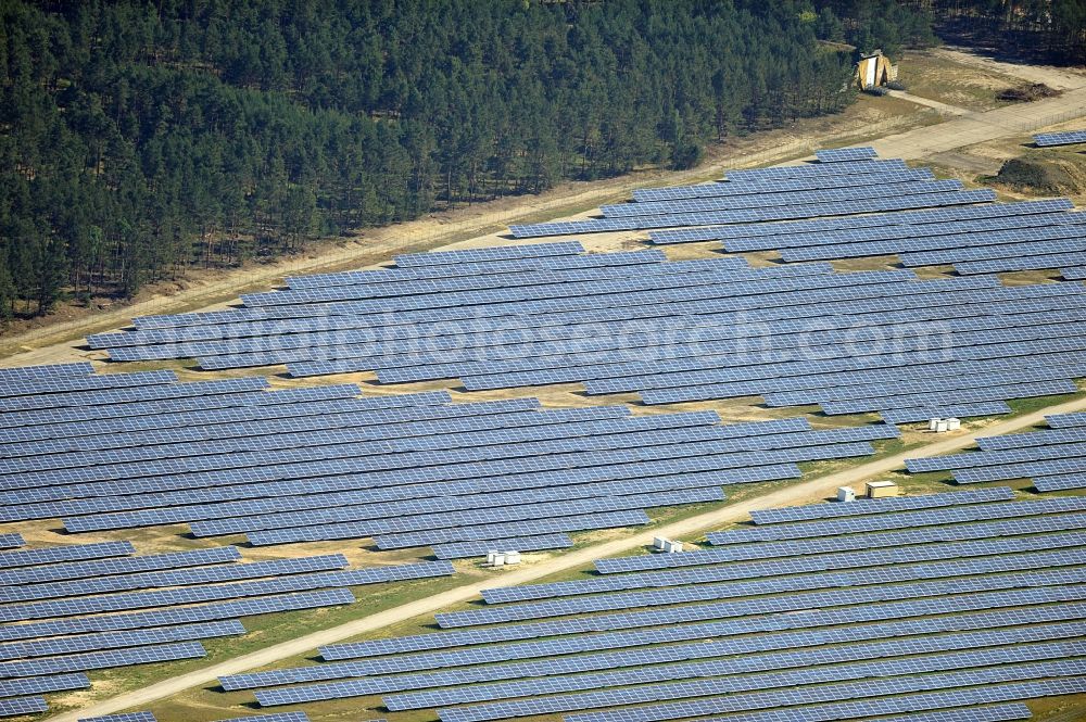 Drewitz from the bird's eye view: Solar power station on Cottbus-Drewitz Airport