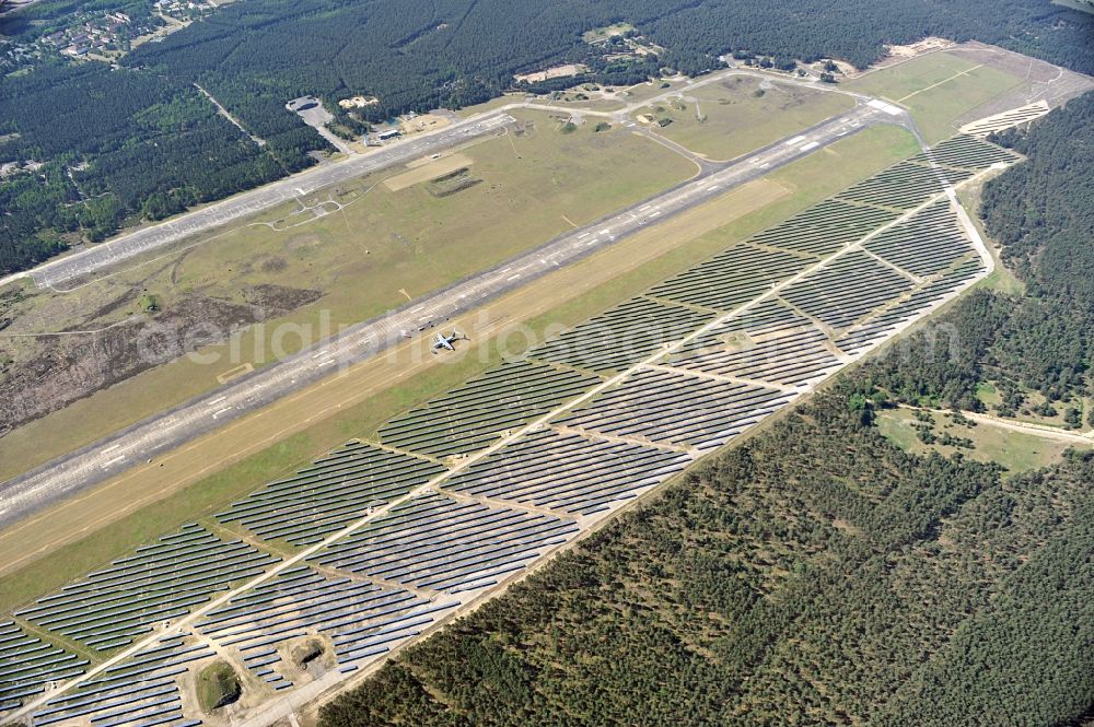 Aerial photograph Drewitz - Solar power station on Cottbus-Drewitz Airport