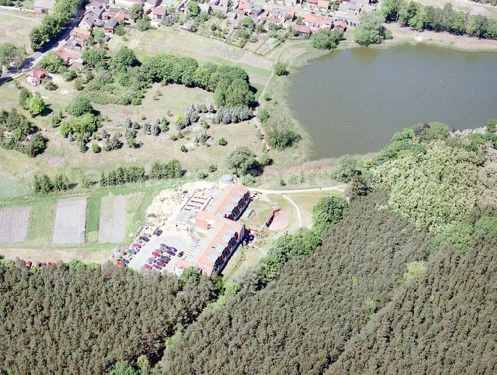 Sommerfeld / BRB from above - Ringhotel am See an der Beetzer Straße 1a in 16766 Sommerfeld.Ringhotel am See - Sommerfeld.Hotelbetriebs GmbH Beetzer Straße 1a,D-16766 Kremmen / Ortsteil Sommerfeld,Fon: +49 (0) 33 055 - 970,info@hotelsommerfeld.de