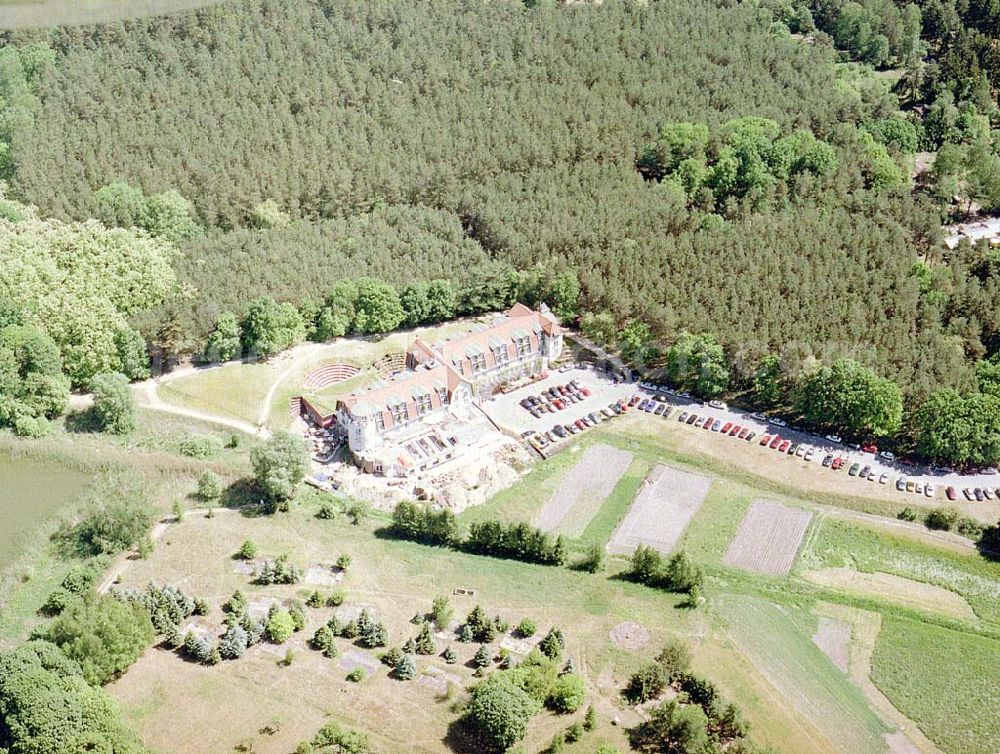 Aerial image Sommerfeld / BRB - Ringhotel am See an der Beetzer Straße 1a in 16766 Sommerfeld.Ringhotel am See - Sommerfeld.Hotelbetriebs GmbH Beetzer Straße 1a,D-16766 Kremmen / Ortsteil Sommerfeld,Fon: +49 (0) 33 055 - 970,info@hotelsommerfeld.de