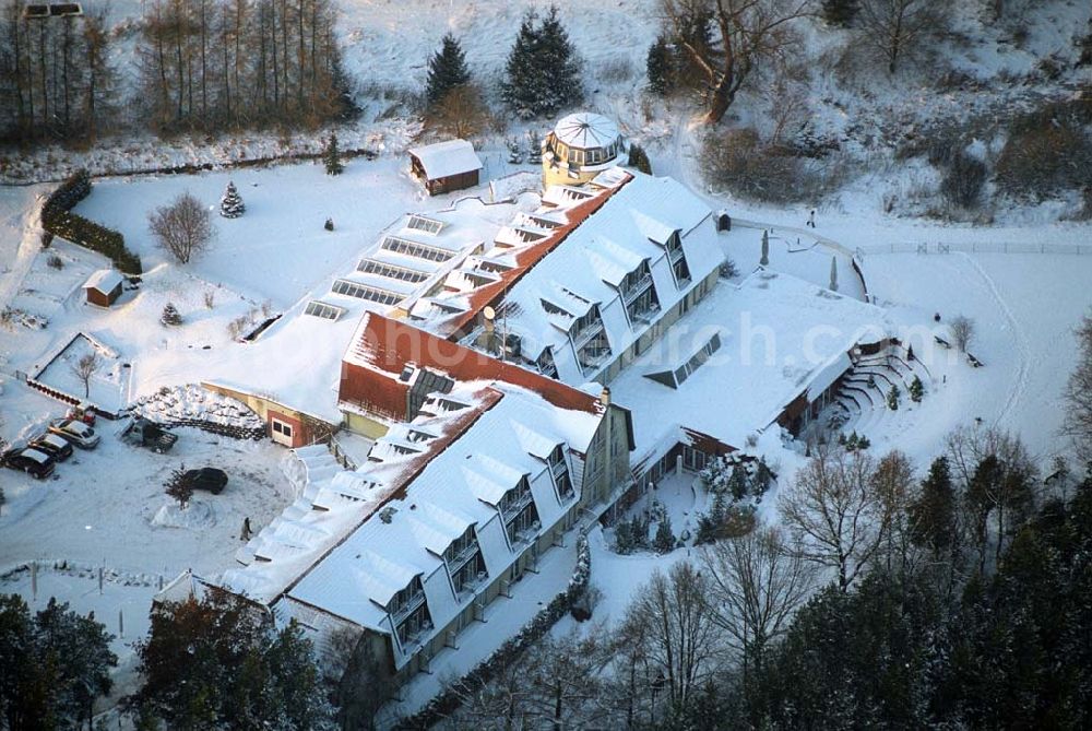 Aerial photograph Sommerfeld / BRB - .Ringhotel am See an der Beetzer Straße 1a in 16766 Sommerfeld.Ringhotel am See - Sommerfeld.Hotelbetriebs GmbH Beetzer Straße 1a,D-16766 Kremmen / Ortsteil Sommerfeld,Fon: +49 (0) 33 055 - 970,info@hotelsommerfeld.de