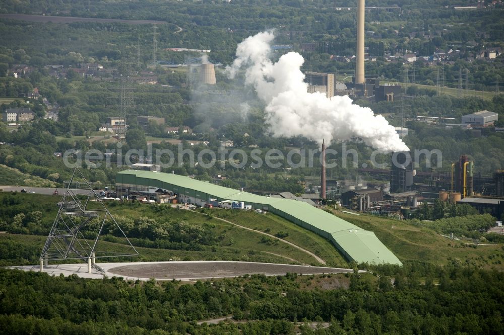 Bottrop from above - Summer toboggan run on the heap in Bottrop in North Rhine-Westphalia