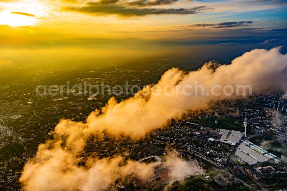 Hamburg from above - Sunset and Clouds on the facility grounds of the arena of the stadium Millerntor- Stadion in am Heiligengeistfeld in the St. Pauli district in Hamburg, Germany